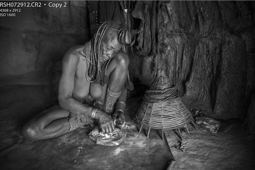 Himba-Frau